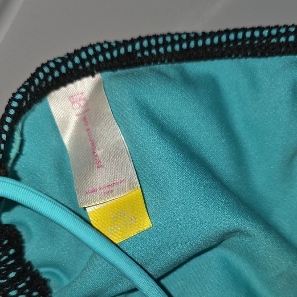 (J29) Blue and Black Bikini Swim Top - Picture 3 of 3